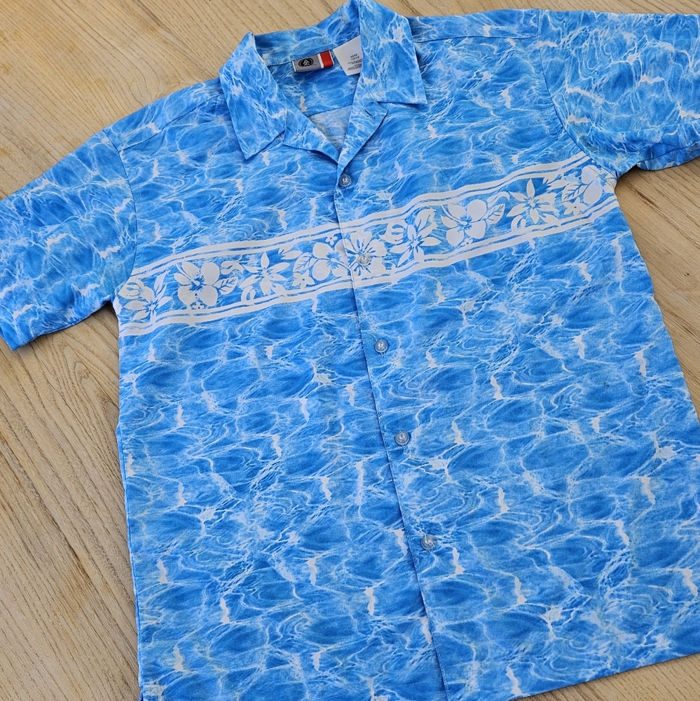 Hawaiian Shirt🌺